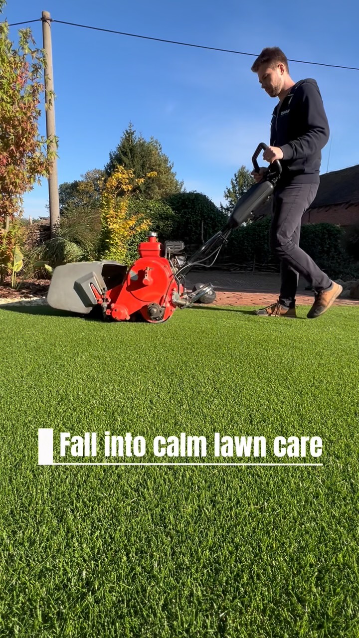 🍁Let yourself be lulled by the sounds of autumn –regular lawn mowing with a Jacobsen reel mower. https://www.zidekhk.com #lawncare #autmn #autumnvibes Let yourself be lulled by the sounds of autumn –regular lawn mowing with a reel mower.”