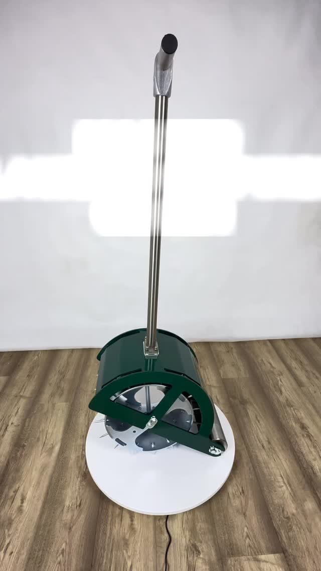 100proGreen Master Lawn Mini Spiker Green ⛳️

➡️ www.zidekhk.com 

#lawncare #100progreen #gardening #zidekhk #lawncare_of_instagram