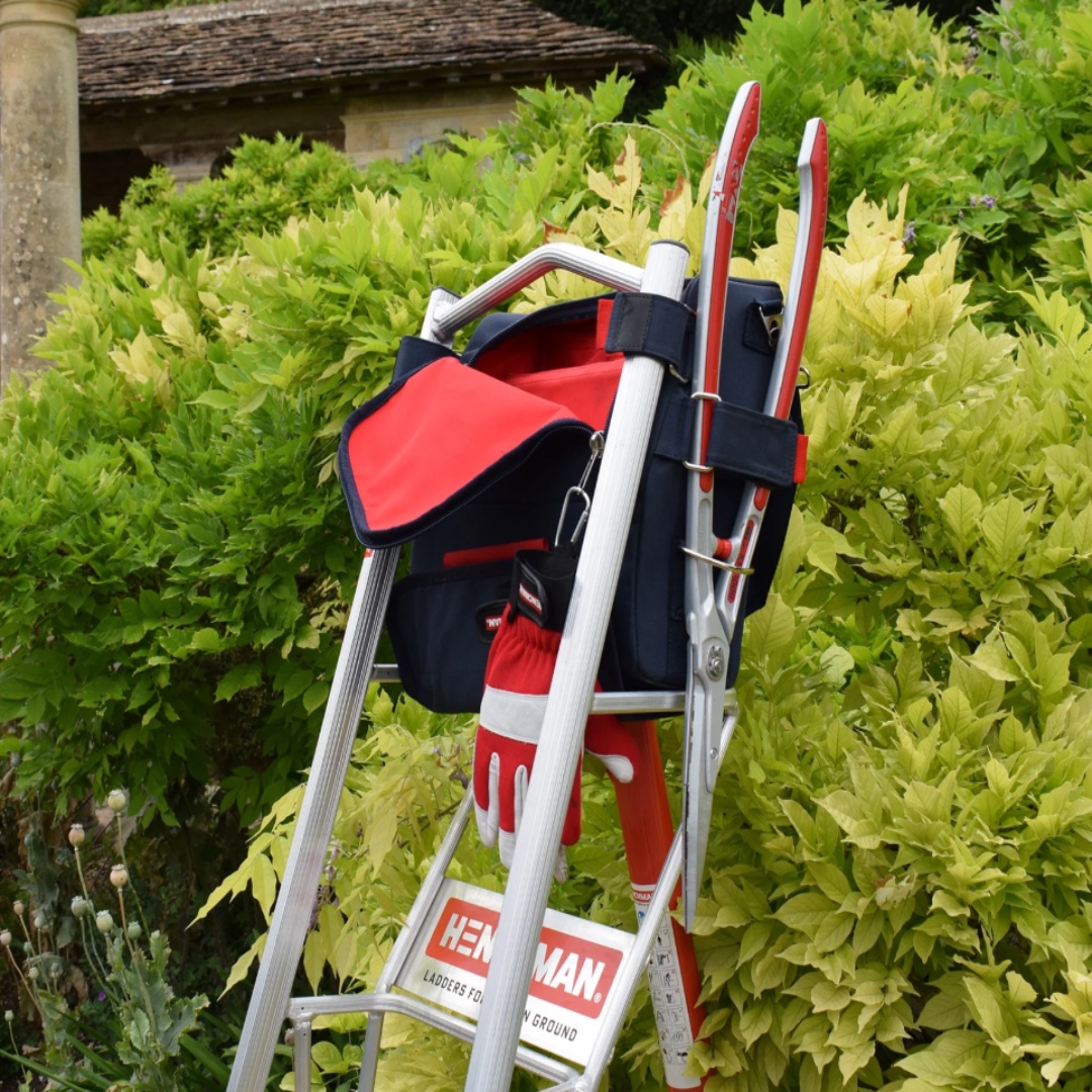 Henchman brašna na nářadí – praktický organizér pro práci na třínohém žebříku